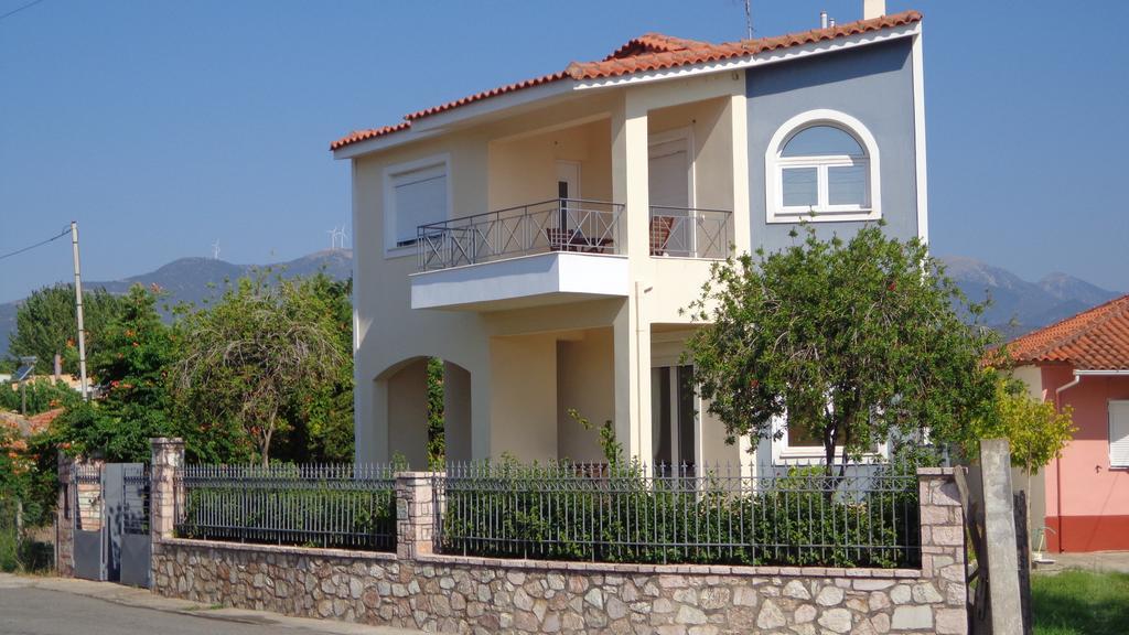 הוילה חיליאדו Elen House מראה חיצוני תמונה
