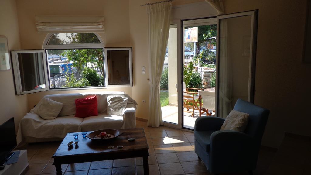 הוילה חיליאדו Elen House מראה חיצוני תמונה