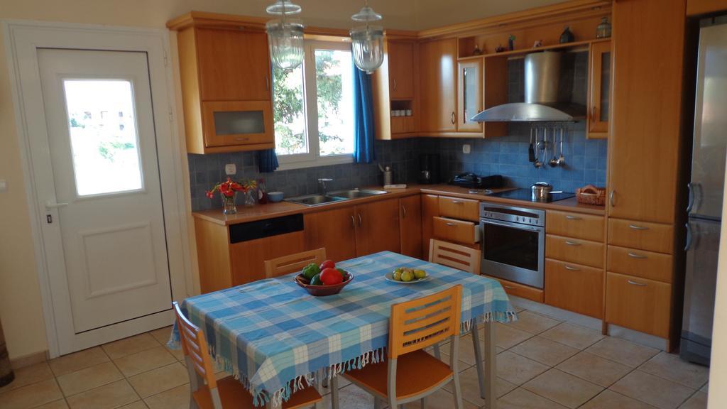 הוילה חיליאדו Elen House מראה חיצוני תמונה
